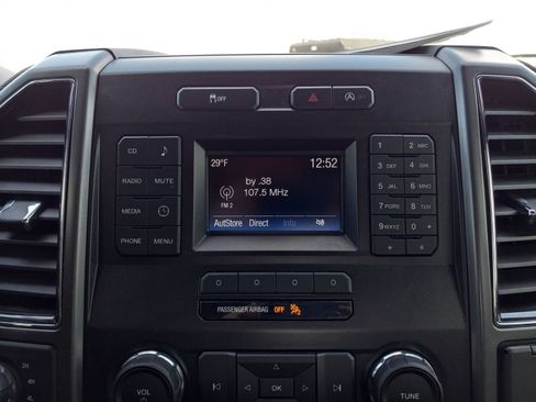 Used 2017 Ford F150 XLT image 18