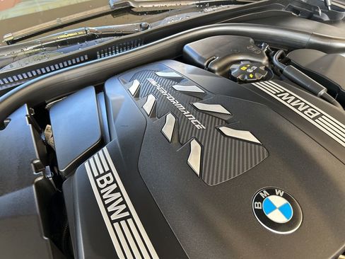 Used 2025 BMW M850i xDrive AWD/4WD image 13