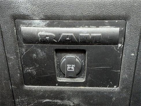 Used 2022 RAM 1500 Classic Warlock w/ Trailer & Traction Group image 16