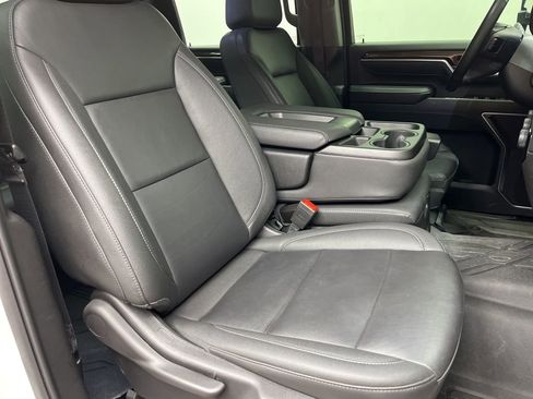 Used 2024 Chevrolet Silverado 2500 LT w/ Z71 Sport Edition image 19