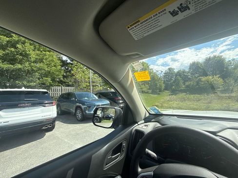 Certified 2019 Chevrolet Colorado W/T w/ Custom Special Edition image 15