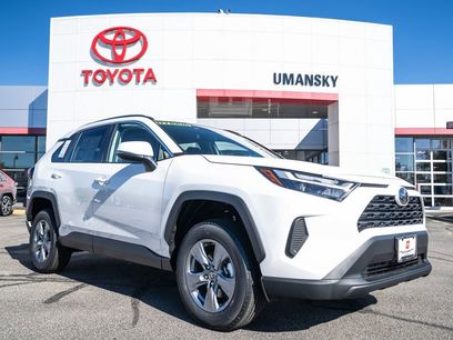 New 2025 Toyota RAV4 XLE