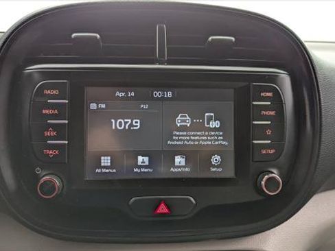 Used 2020 Kia Soul LX FWD image 26
