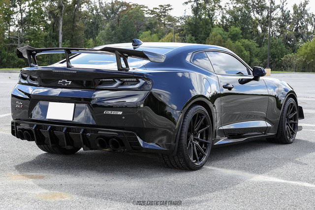 Used 2017 Chevrolet Camaro ZL1 RWD image 6