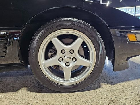 Used 1994 Chevrolet Corvette Convertible RWD image 26