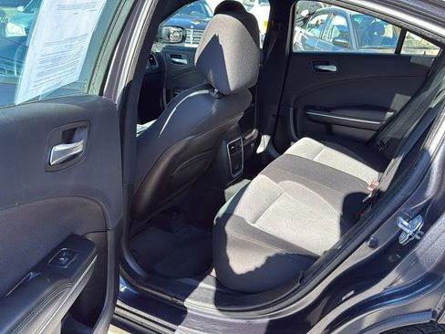 Used 2017 Dodge Charger SE image 26