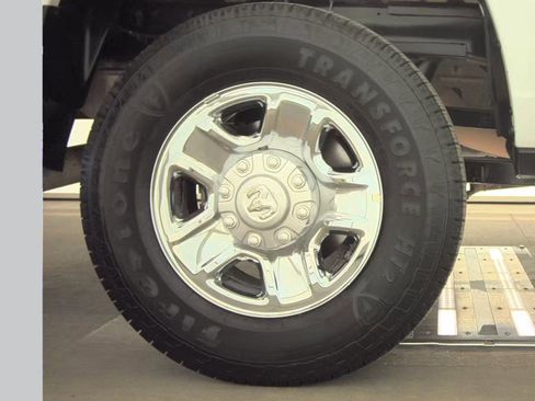 Used 2023 RAM 2500 Tradesman image 8