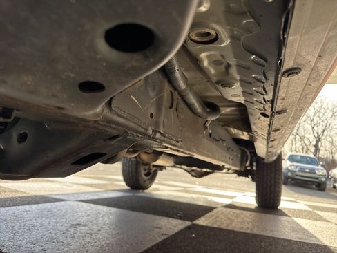 Used 2022 Toyota Tacoma TRD Off-Road image 45