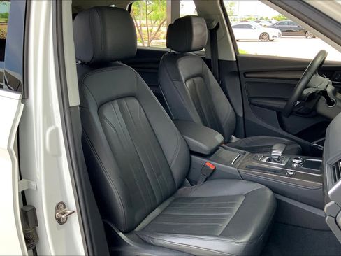 Used 2019 Audi Q5 2.0T Premium Plus w/ Premium Plus Package image 8