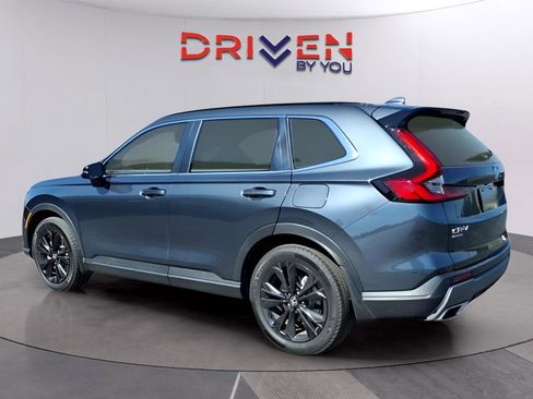 Used 2025 Honda CR-V Sport Touring image 3