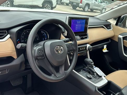 New 2025 Toyota RAV4 LE image 16