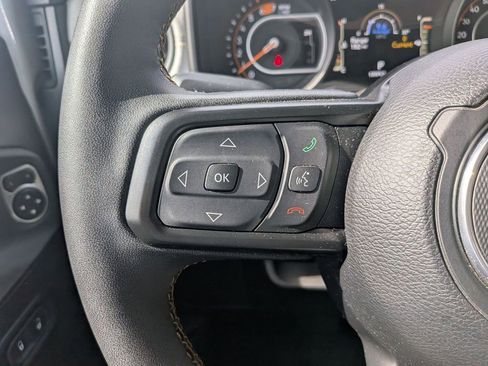 Used 2024 Jeep Wrangler Unlimited Sport AWD/4WD image 19