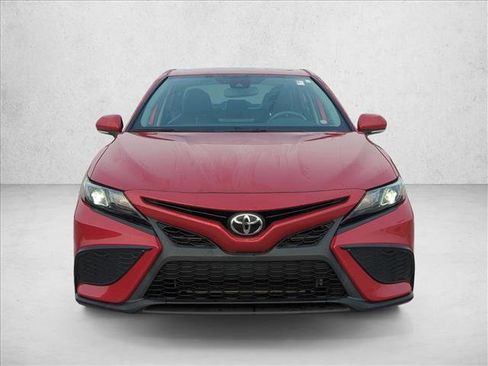 Used 2021 Toyota Camry SE w/ Audio Upgrade Package image 2