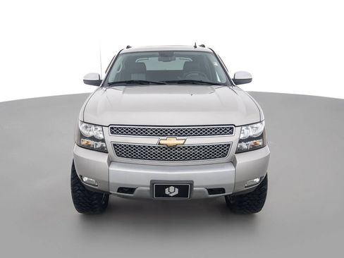 Used 2007 Chevrolet Avalanche LT w/ LT Preferred Equipment Group AWD/4WD image 2