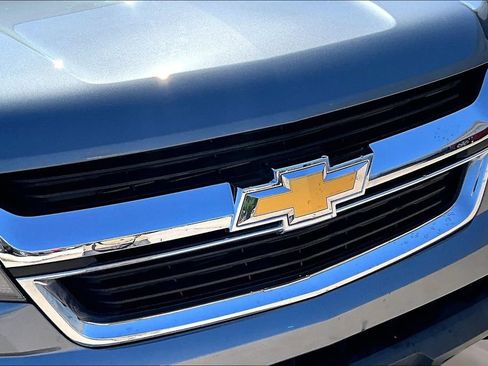 Used 2018 Chevrolet Colorado W/T RWD image 24