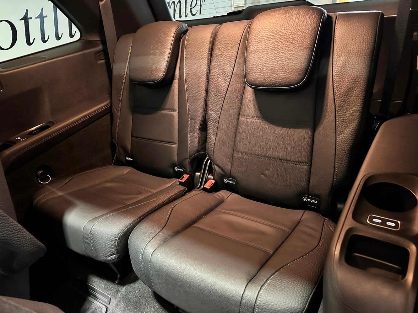 Certified 2025 Mercedes-Benz GLS 450 4MATIC image 35