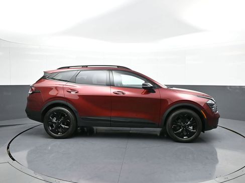 Certified 2025 Kia Sportage X-Line AWD/4WD image 5
