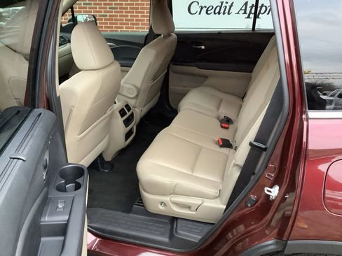 Used 2022 Honda Pilot Special Edition image 8