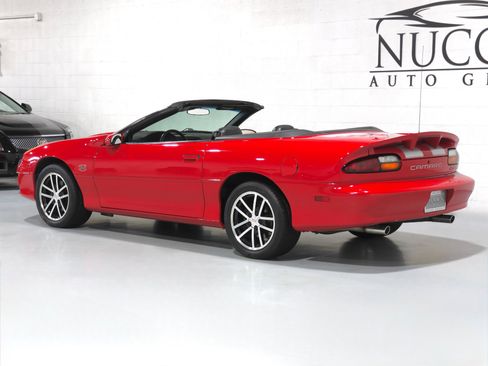 Used 2002 Chevrolet Camaro Z28 w/ SS Performance/Appearance Pkg image 47