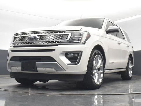Used 2019 Ford Expedition Platinum image 24