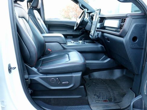 Used 2022 Ford Expedition Max Limited image 38