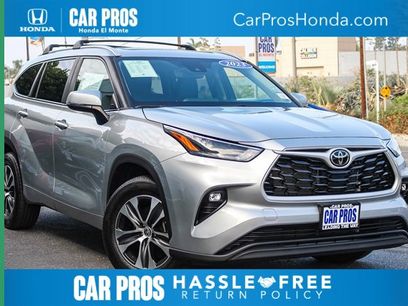 Used 2023 Toyota Highlander XLE