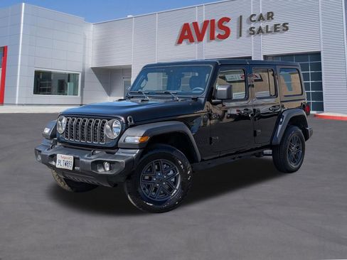 Used 2025 Jeep Wrangler Sport S image 2
