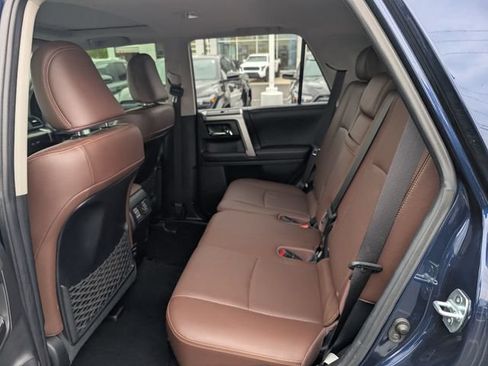 Used 2019 Toyota 4Runner Limited AWD/4WD image 9