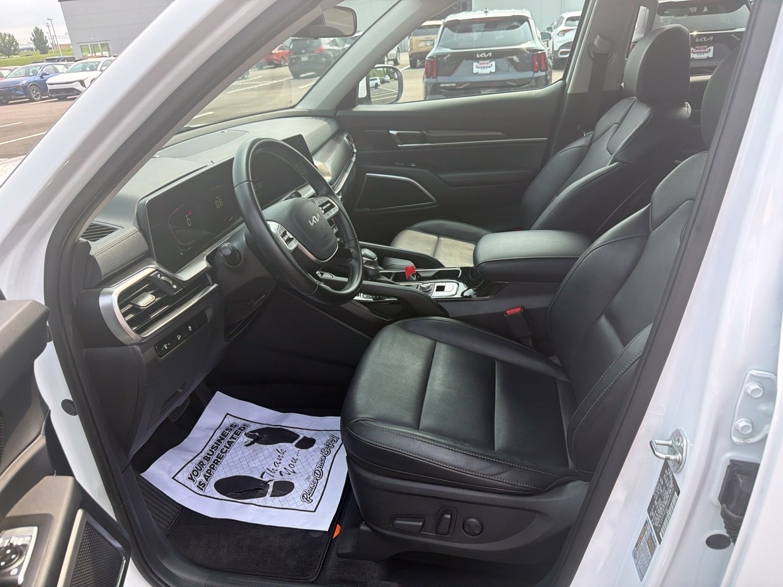 Used 2024 Kia Telluride S w/ S Sunroof Package AWD/4WD image 10
