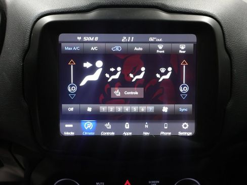 Certified 2021 Jeep Renegade Limited AWD/4WD image 31