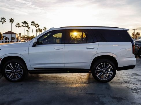 Used 2025 Cadillac Escalade Sport image 14