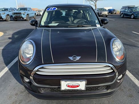 Used 2015 MINI Cooper 4-Door Hardtop FWD image 8