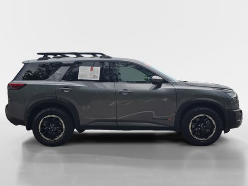 Certified 2025 Nissan Pathfinder Rock Creek AWD/4WD image 6