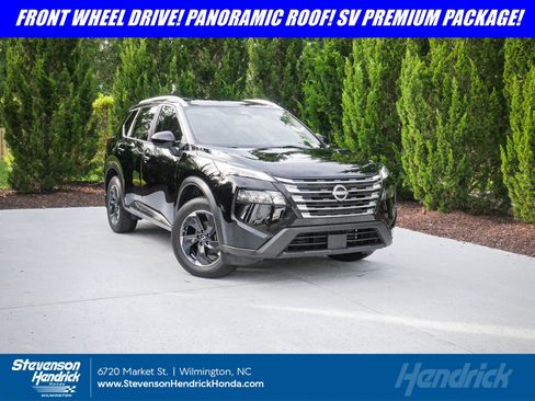 Used 2024 Nissan Rogue SV w/ SV Premium Package FWD image 1