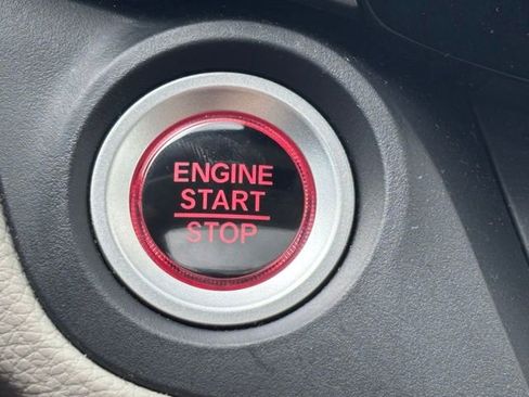 Used 2026 Honda Odyssey EX-L image 16