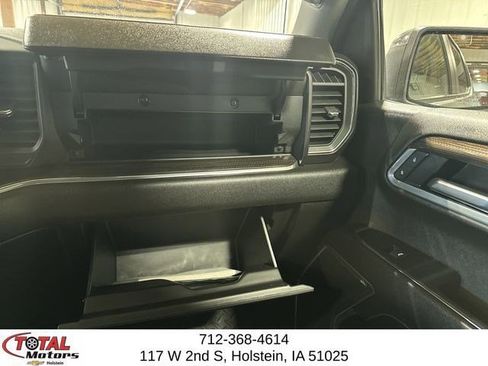Used 2025 Chevrolet Silverado 1500 LT AWD/4WD image 20
