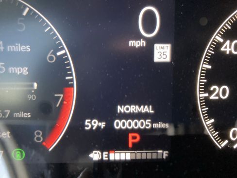 New 2026 Honda HR-V Sport image 15