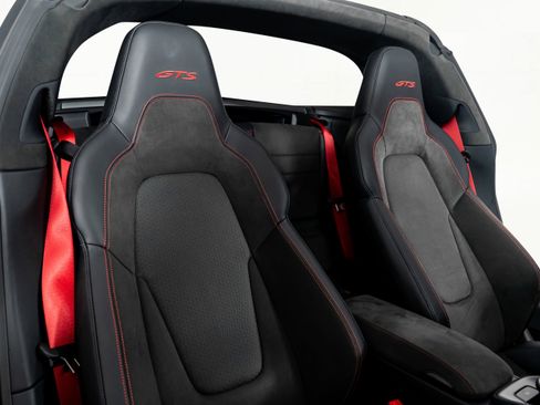 Used 2026 Porsche 911 Targa 4 GTS w/ Premium Package image 29