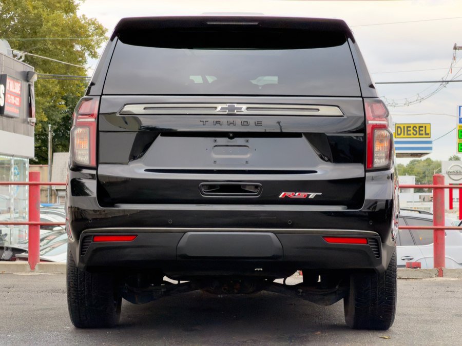 Used 2021 Chevrolet Tahoe RST w/ Luxury Package AWD/4WD image 6
