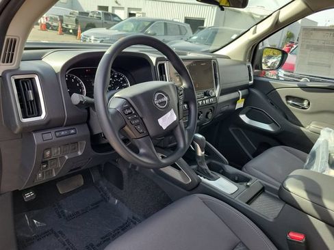 New 2026 Nissan Frontier SV w/ Tow Package RWD image 7