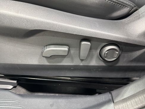Used 2022 Subaru Outback Limited XT AWD/4WD image 13