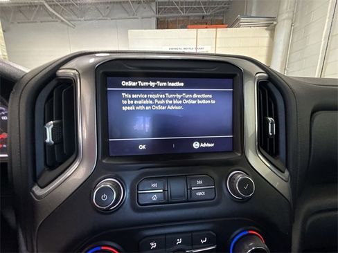 Used 2021 Chevrolet Silverado 1500 LT Trail Boss w/ Convenience Package II image 18