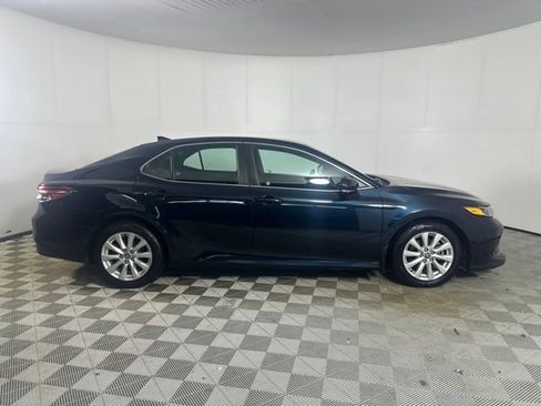 Used 2020 Toyota Camry LE w/ Convenience Package AWD/4WD image 8