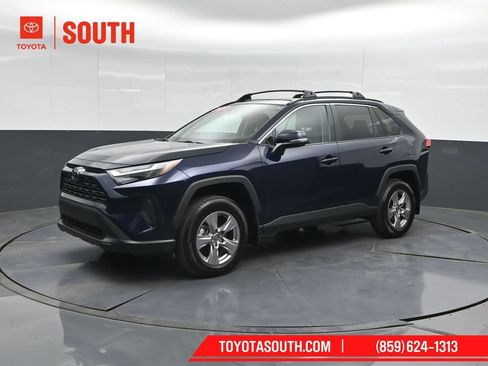 Used 2025 Toyota RAV4 XLE w/ Convenience Package AWD/4WD image 6