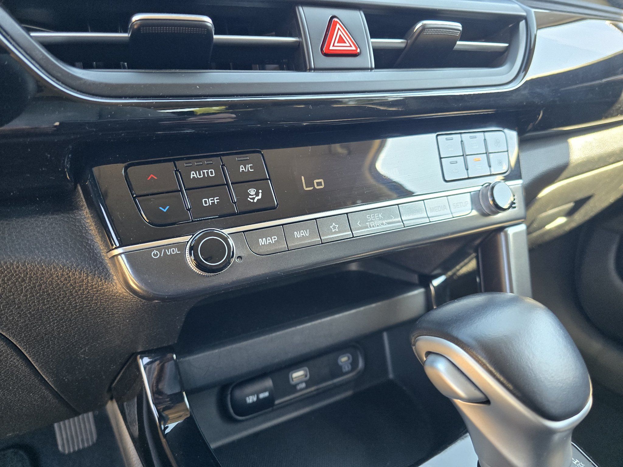 Used 2024 Kia Seltos S AWD/4WD image 23