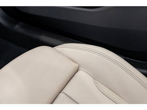 Used 2026 BMW 330i xDrive Sedan w/ Premium Package image 62