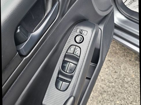 Used 2023 Nissan Altima 2.5 S image 6