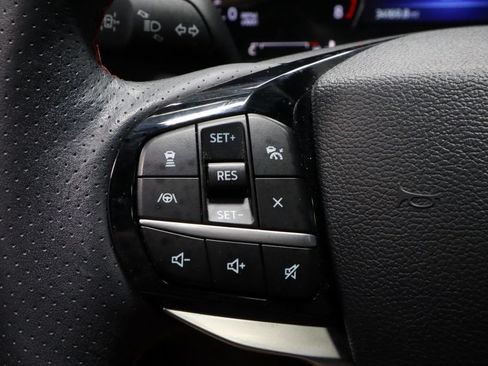 Used 2023 Ford Explorer ST-Line AWD/4WD image 27
