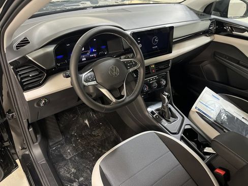 New 2026 Volkswagen Taos S image 14