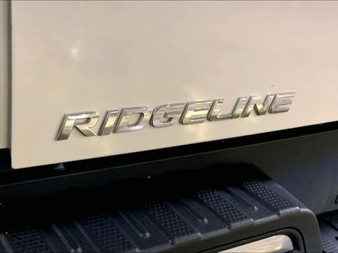 Used 2019 Honda Ridgeline RTL-E image 10